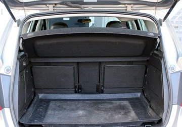 Opel Meriva II Mikrovan Facelifting 1.4 Turbo ECOTEC 140KM 2014 Opel Meriva 1.4 Turbo 140KM Pakiet Zimowy Tempomat Czujniki parkowania FVm, zdjęcie 7