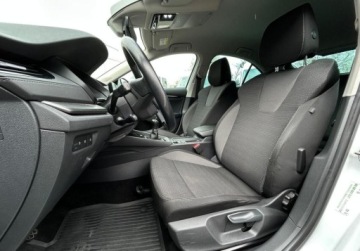 Skoda Octavia III Liftback Facelifting 1.5 TSI ACT 150KM 2020 Skoda Octavia Ambition Pakiety, ACC, Podgrzewane fotele, Kamera, Bezwypad, zdjęcie 7