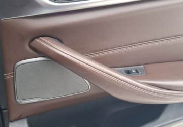 BMW Seria 5 G30-G31 Touring 530d 265KM 2017 BMW Seria 5 530d Luxury Line aut 3.0 Diesel 265KM, zdjęcie 21