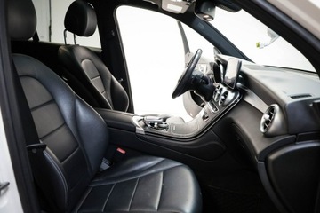 Mercedes GLC C253 Coupe 2.0 300 245KM 2017 Mercedes GLC 300, zdjęcie 30