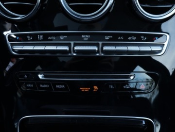 Mercedes GLC C253 SUV 2.1 220 d 170KM 2018 Mercedes GLC GLC 220 d 4MATIC, Salon Polska, zdjęcie 19