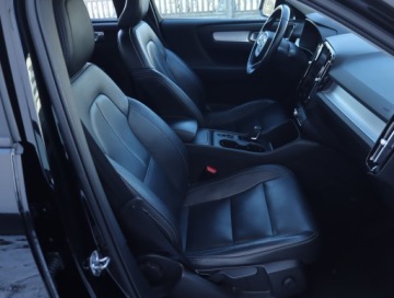 Volvo XC40 Crossover 1.5 T3 163KM 2019 Volvo XC40 T3, Salon Polska, Serwis ASO, Automat, zdjęcie 8