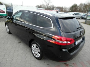 Peugeot 2017 Peugeot 308 Allure Kamera Panorama Dach 1.2 Benzyna 96KM, zdjęcie 14