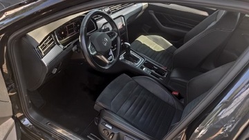 Volkswagen Passat B8 Variant Facelifting 2.0 TDI SCR 200KM 2022 Volkswagen Passat 2.0TDI 200KM ACC 4x4 Iwl Virt.Co, zdjęcie 8