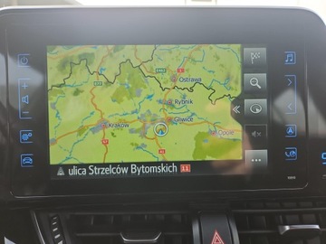 Toyota C-HR I Crossover 1.8 Hybrid 122KM 2018 Toyota C-HR 1.8 Hybrid Premium, zdjęcie 11