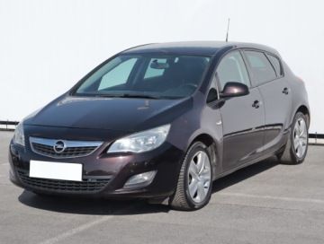Opel Astra J Hatchback 5d 1.4 Turbo ECOTEC 120KM 2012 Opel Astra 1.4 T, Klima, Tempomat, Parktronic, zdjęcie 1
