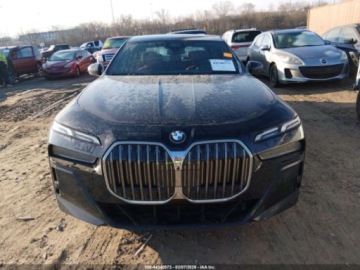 BMW Seria 7 G70 2025 BMW Seria 7 740i Xdrive, 2025r., 4x4, 3.0L 3.0 Hybryda 375KM, zdjęcie 6