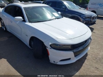 Dodge Charger VII 2015 Dodge Charger 2015 Dodge Charger 4dr Sdn RoadTrack RWD 5.7 Benzyna 370KM, zdjęcie 5