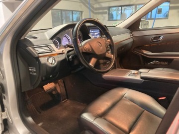 Mercedes Klasa E W212 Limuzyna 350 CDI BlueEFFICIENCY 231KM 2009 Mercedes W212 E350 CDI Bluetec 7G 2009r Bogate wyposażenie!, zdjęcie 6