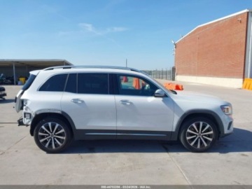 Mercedes GLB 2021 Mercedes-Benz GLB 250 2021 2.0 Benzyna 221KM, zdjęcie 6