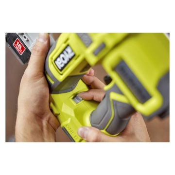 Нейлер 18G 18V AirStrike RYOBI R18GN18 + Комплект аккумуляторов, зарядка