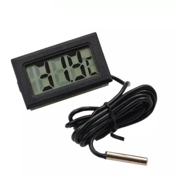 ЭЛЕКТРОННЫЙ ЦИФРОВОЙ МЕТР ТЕМПЕРАТУРЫ SONDA 1m LCD MOTOR QUAD TEMPERATURE SENSOR