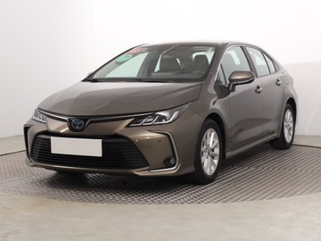 Toyota Corolla XII Sedan 1.8 Hybrid 122KM 2022 Toyota Corolla 1.8 Hybrid, Salon Polska, zdjęcie 1