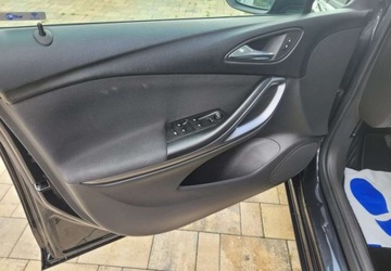 Opel Astra K Hatchback 5d 1.4 Turbo 125KM 2015 Opel Astra Opel Astra 1.4 Turbo Active 1.4 Benzyna 125KM, zdjęcie 15