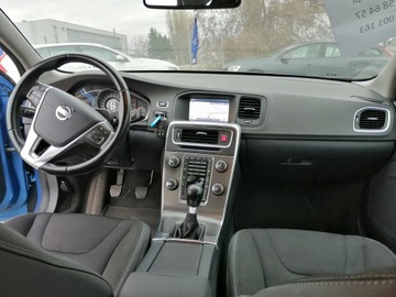 Volvo V60 I Kombi 1.6 DRIVe 115KM 2013 Volvo V60 I (MY 2014) 1.6 D2 1,6 , rzadki kolor, bezwypadkowy, serwisowany, zdjęcie 9