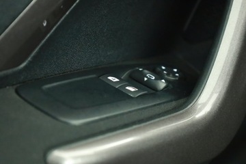 Peugeot 2008 I SUV 1.2 PureTech 110KM 2015 Peugeot 2008 1.2 PureTech, Klima, Tempomat, zdjęcie 15