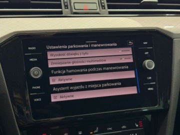 Volkswagen Passat B8 Variant Facelifting 2.0 TDI SCR 150KM 2020 Volkswagen Passat EVO Business Kamera cofania Asystent parkowania ACC, zdjęcie 29