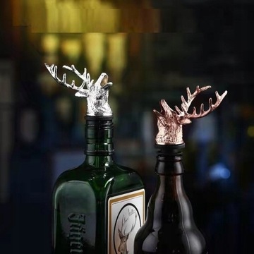 Jagermeister Jeleń Диспенсер для спирта