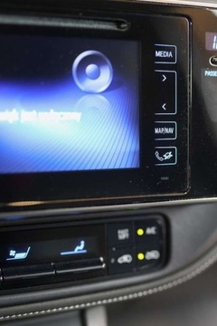 Toyota Auris II 2017 Toyota Auris Hybrid 135 Selection 1.8 Hybryda 99KM, zdjęcie 21