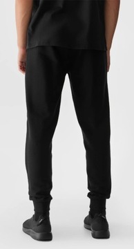 Męskie spodnie dresowe 4F TROM603 20S czarny L