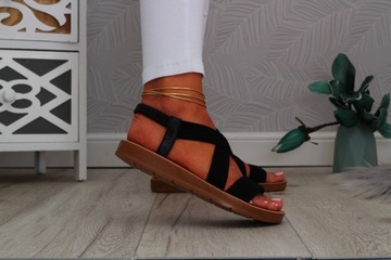 ЖЕНСКИЕ САНДАЛИИ НА РЕЗИНКЕ, ПЛОСКАЯ ПОДОШВА