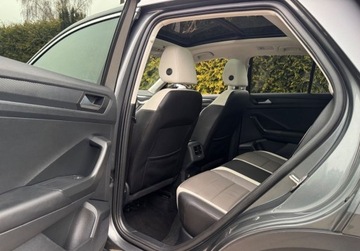 Volkswagen T-Roc I SUV 1.5 TSI ACT 150KM 2019 Volkswagen T-Roc 1,5 Sport Panorama Full Led Skora Alu18 Virtual Navi Blis, zdjęcie 18