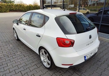 Seat Ibiza IV 2013 Seat Ibiza SEAT Ibiza IV Serwis ,klima 1.4 Benzyna 86KM, zdjęcie 2