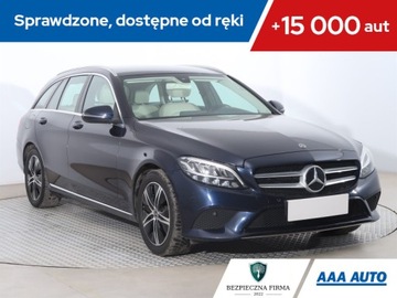 Mercedes Klasa C W205 2018 Mercedes C C 180d, Serwis ASO, Automat, VAT 23%