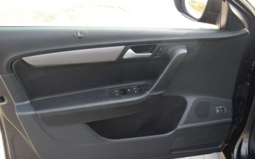 Volkswagen Passat B7 Variant 2.0 TDI CR DPF BlueMotion 140KM 2014 Volkswagen Passat 2.0D 2014r Navi Panorama Skora 2 KPL Opon Sprowadzony, zdjęcie 9