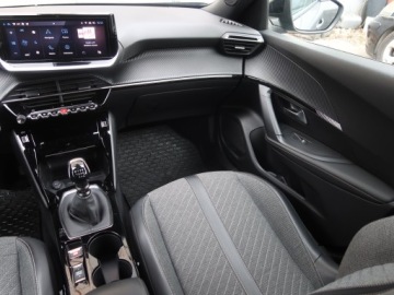 Peugeot 2008 II SUV 1.2 PureTech 100KM 2023 Peugeot 2008 1.2 PureTech, Salon Polska, zdjęcie 7