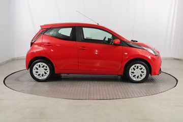 Toyota Aygo II Hatchback 3d Facelifting 1.0 VVT-i 72KM 2019 Toyota Aygo 1.0 VVT-i, Salon Polska, Serwis ASO, zdjęcie 5