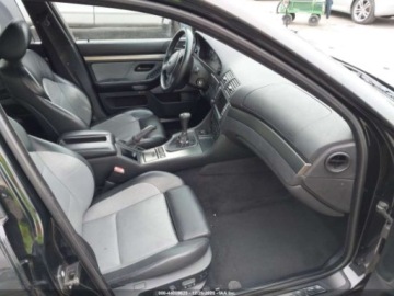 BMW Seria 5 E60 2003 BMW M5 2003 5.0 Benzyna 394KM, zdjęcie 9