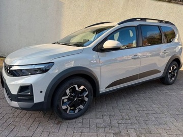 Dacia Jogger 2025 Od ręki - Journey 5-miejsc 1.8 Full Hybrid 155KM, zdjęcie 1