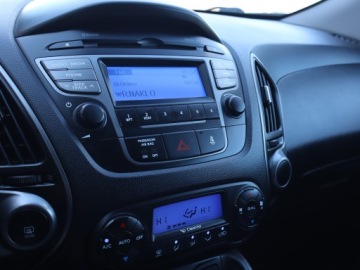 Hyundai ix35 SUV Facelifting 2.0 CRDi 136KM 2014 Hyundai ix35 2.0 CRDi, 4X4, Skóra, Klima, zdjęcie 11