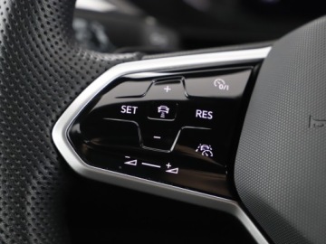 Volkswagen Arteon Fastback Facelifting 2.0 TDI 200KM 2022 Volkswagen Arteon Shooting Brake 2.0 TDI SCR R-Lin, zdjęcie 13