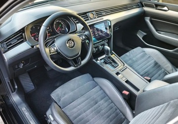 Volkswagen Passat B8 Variant 2.0 TDI BlueMotion SCR 150KM 2018 Volkswagen Passat Highline Pakiety, ACC, Kamera, GPS, ergoComfort, TOP LE, zdjęcie 5