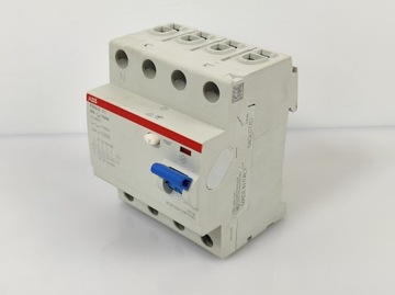 ABB F204A WYŁĄCZNIK RÓŻNICOWOPRĄDOWY 4P A-63/0,03