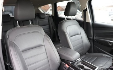 Ford Kuga II SUV Facelifting 2.0 TDCi 150KM 2018 Ford Kuga Automat, 4x4 naped, Skora, Nawigacja, El. Klapa bag. GWARANCJA..., zdjęcie 17