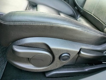 Opel Astra J Hatchback 5d 1.6 Turbo ECOTEC 180KM 2012 OPEL ASTRA J*1.6 TURBO*MOC-180PS*LED* BI-XENON*SKÓRA*NAGŁOŚNIENIE INFINITY*, zdjęcie 24