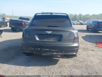 Bentley Bentayga 2018 Bentley Bentayga Signature 2018 6.0 Benzyna 600KM, zdjęcie 3