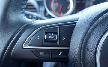 Suzuki Swift VI 2019 Suzuki Swift 1.2 90KM AllGrip 4x4 Biala perla Bezwypadkowy Niski przebieg, zdjęcie 22