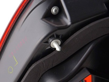 SVĚTLA ZADNÍ LED TOYOTA LAND CRUISER FJ200