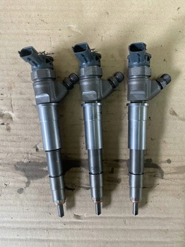 WTRYSKI RENAULT NISSAN 0445110728