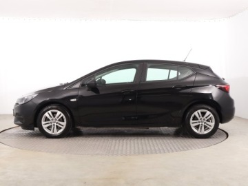 Opel Astra K Hatchback Facelifting 1.2 Turbo 110KM 2020 Opel Astra 1.2 Turbo, Salon Polska, 1. Właściciel, zdjęcie 2