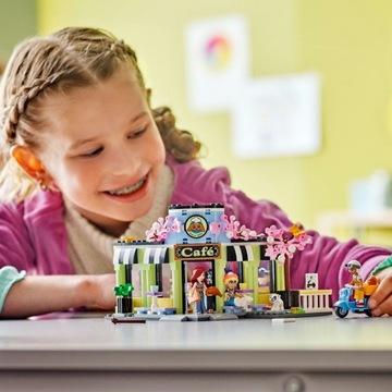 LEGO Friends 42618 Подарок кафе Heartlake Cafe