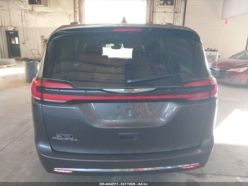 Chrysler Pacifica II 2022 Chrysler Pacifica Touring L, 2022r., 3.6L 3.6 Benzyna 287KM, zdjęcie 7