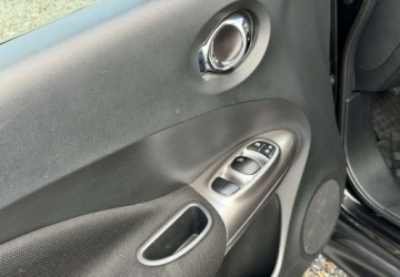 Nissan Juke I SUV Facelifting DIG-T 115KM 2014 Nissan Juke Nissan Juke 1.2 DIG-T Tekna 1.2 Benzyna 115KM, zdjęcie 15