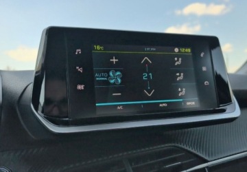 Peugeot 2008 II e-SUV Elektryczny 50kWh 136KM 2023 Peugeot 2008 e-2008 50kWh Allure SalonPL Bogata Wersja Od Reki FVat 136KM, zdjęcie 19