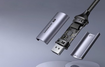 Kabel UGREEN CM556 USB-C do DisplayPort 8K 3m (czarny)