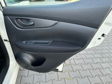 Nissan Qashqai II Crossover 1.2 DIG-T 115KM 2015 Nissan Qashqai 1.2 t-dig, Led, Tempomat, zdjęcie 14